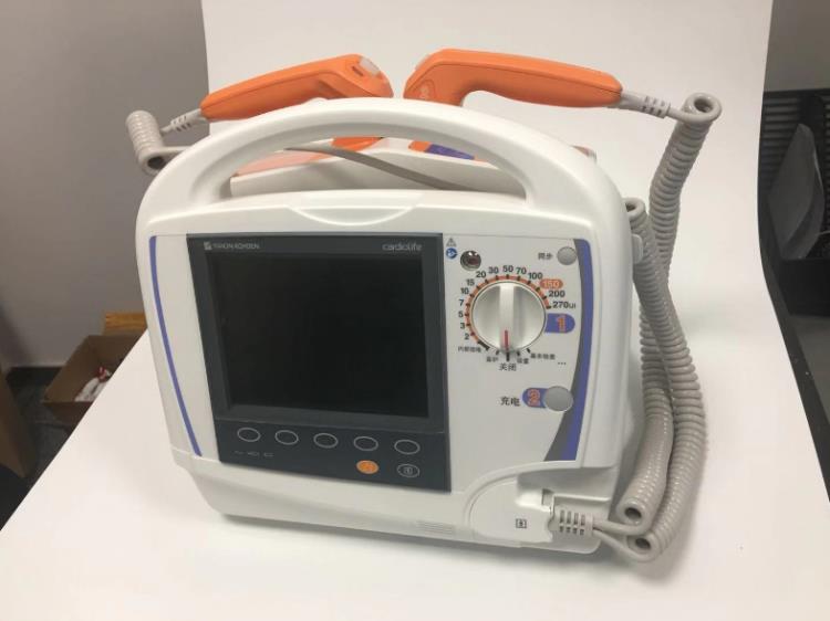 日本光电除颤监护仪