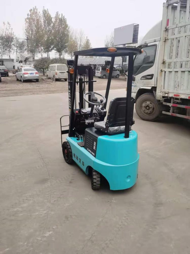 迷你型电动叉车500公斤