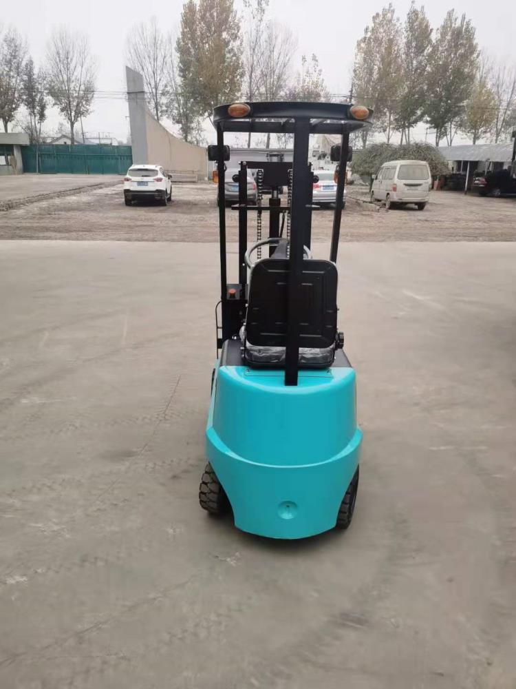 迷你型电动叉车500公斤