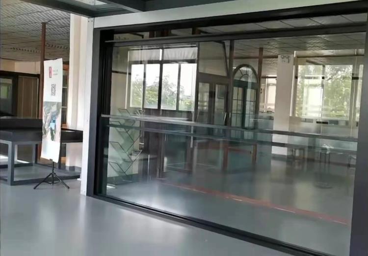 阳台升降玻璃窗兮鸿幕墙智能遥控提升窗