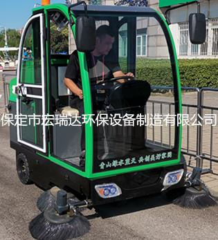 山西長治道路清掃車小型電動掃地車