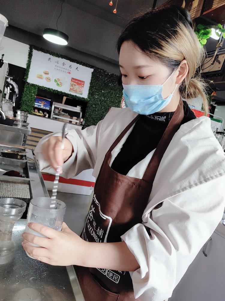 深圳奶茶炸鸡汉堡技术培训 实体店学习 实操上手 包学包会
