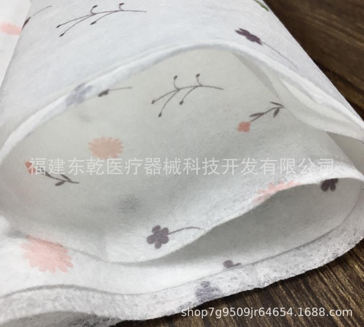 源頭廠家直銷兒童卡通成人口罩印花無紡布丙綸無紡布規格可定制