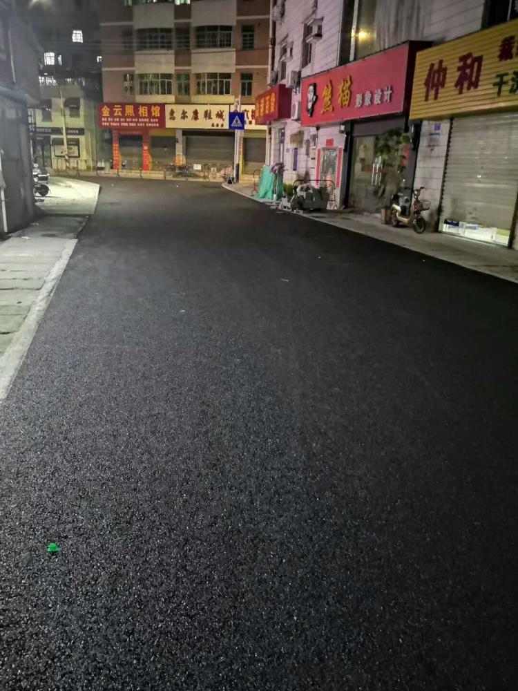 深圳機場瀝青路面施工