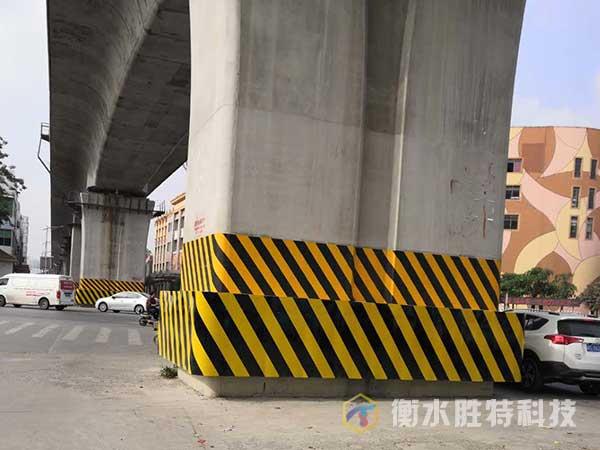 衡水胜特HX40供应高速公路桥墩路墩防车撞设施 步行桥墩防撞