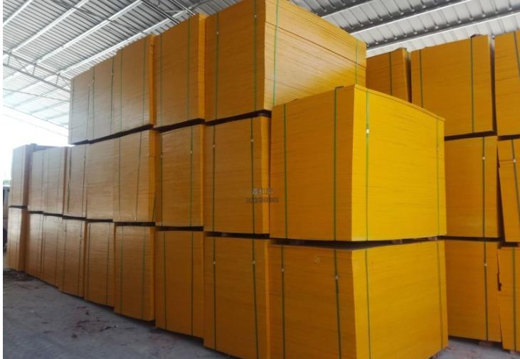 臨安建筑模板-木質(zhì)模板價格表-九層膠合板