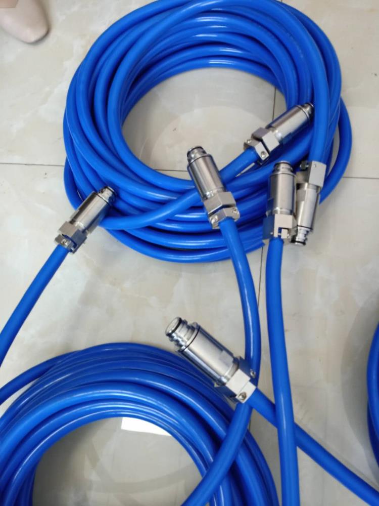可焊接加工矿用拉力电缆带钢丝屏蔽MHYBV-7-2