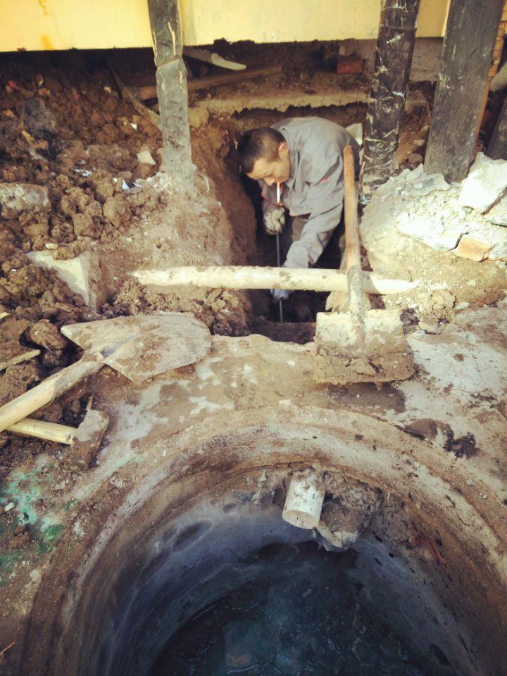 天津東麗區軍糧城改造上下水管