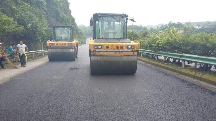 供应贵州兴仁安龙晴隆道路沥青