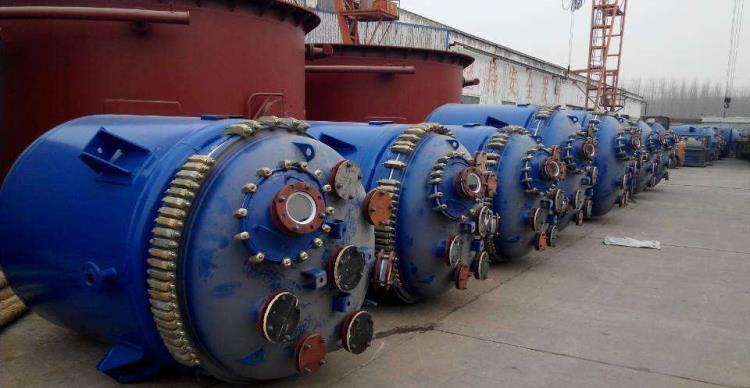 出售二手5000搪瓷反應釜