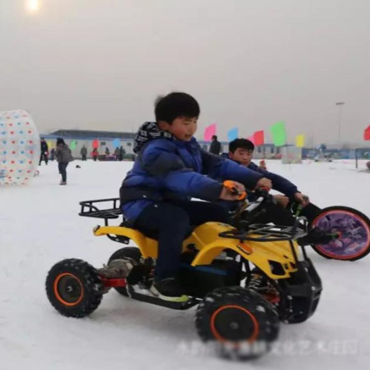 游樂場人都喜歡玩電動卡丁車游樂卡丁車 雙人雪地卡丁車