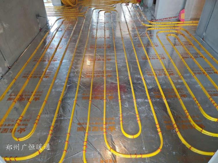 鄭州偉星地暖集中供暖壁掛爐雙系統地暖