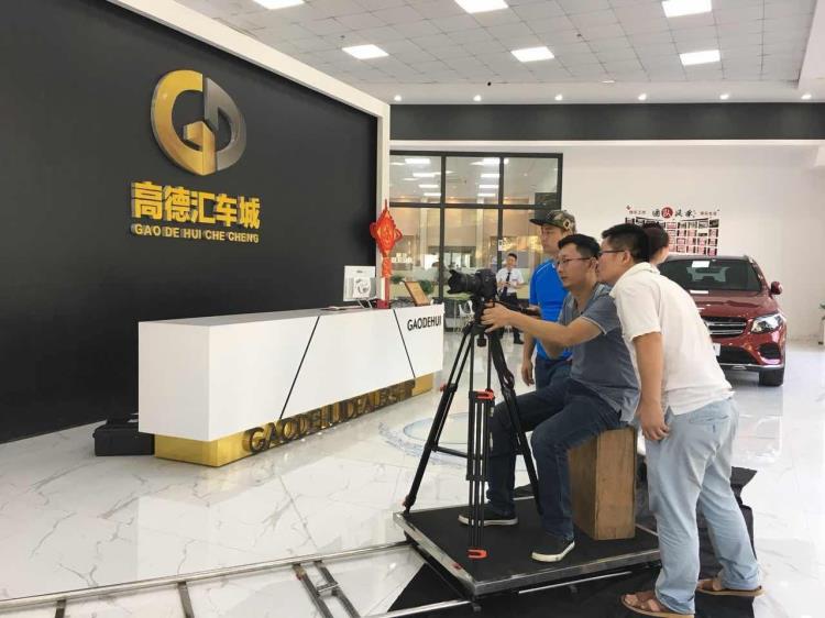 深圳企業(yè)宣傳片平湖拍攝視頻制作-在巨畫(huà)找到心的歸屬