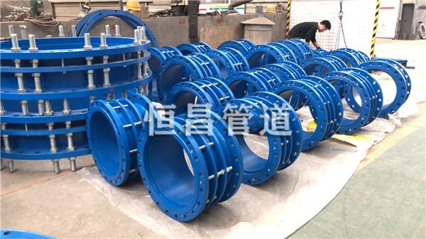 張家口雙法蘭限位伸縮節(jié)DN700mm現(xiàn)貨實體廠家