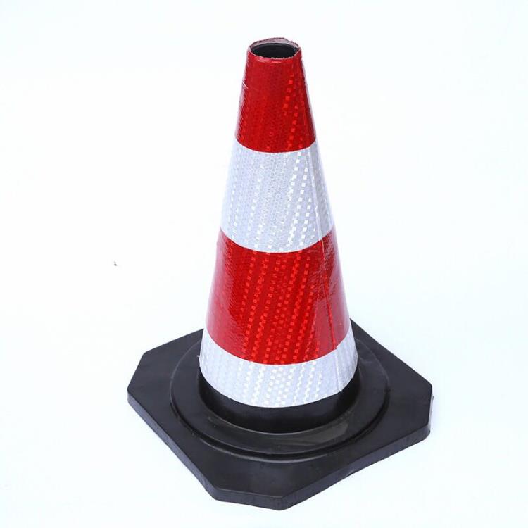 广西道路交通路锥红白色橡胶圆锥雪糕桶现货供应