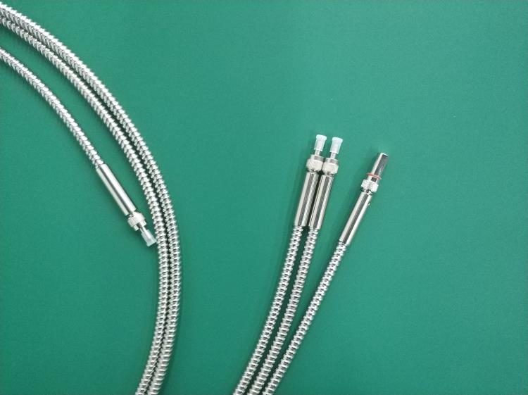 飞博思达提供耐高温石英光纤跳线sma905石英光纤跳线