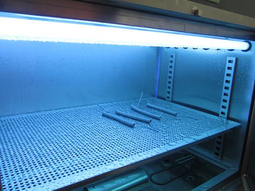 東莞愛佩紫外燈具老化試驗箱AP-UV3