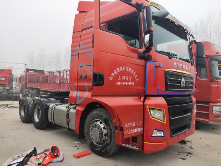 轉(zhuǎn)讓二手豪沃汕德卡t7雙驅(qū)二手貨車