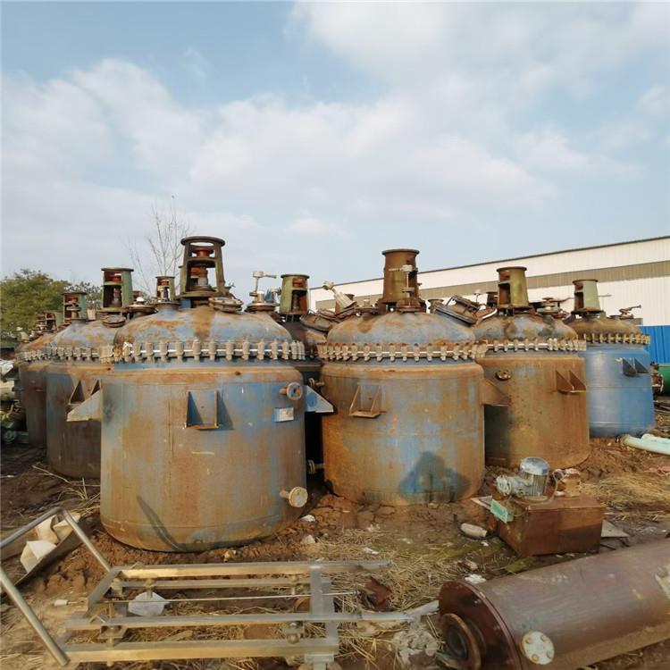 出售二手5000搪瓷反應釜價格