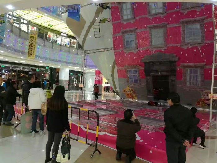 青岛摩天镜展出租青岛网红摆桥出租青岛网红秋千租赁恐龙展租赁