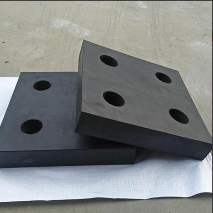 網架帶孔橡膠板A興文網架帶孔橡膠板A網架帶孔橡膠板定制