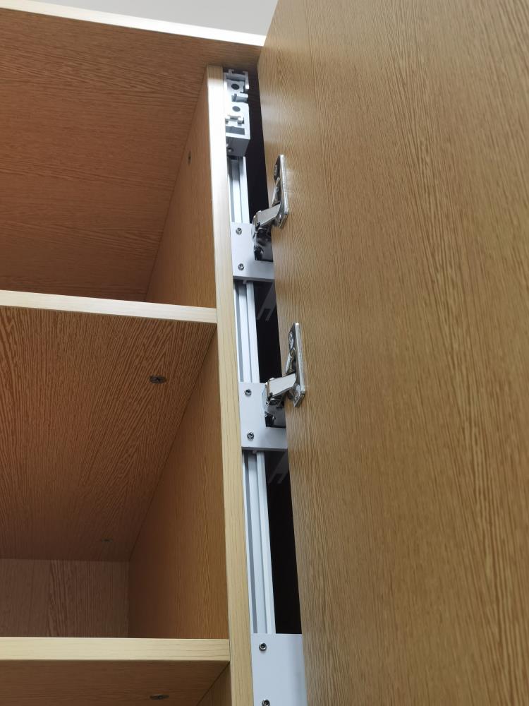 广州轩双隐藏式折叠口袋门先进简便自动复位占用空间小厂家直销