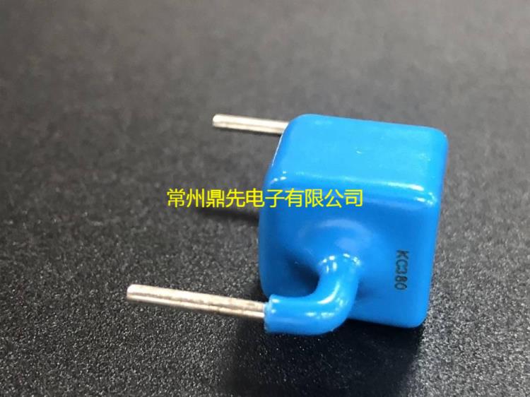 AK10-030C  AK10-076C防雷放電管