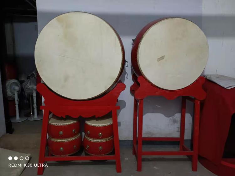 郑州大鼓大红鼓牛皮鼓水鼓开场鼓舞捷马礼仪公司