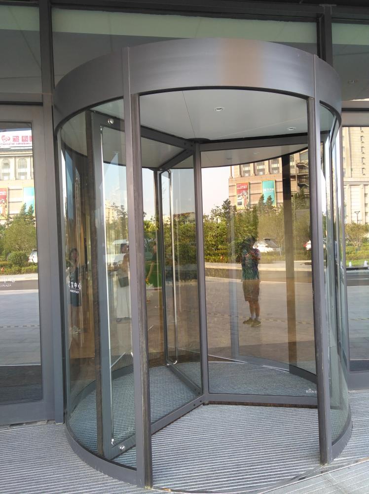杭州玻璃感应门厂家杭州豪力门窗科技有限公司,是一家从事自动感应门?